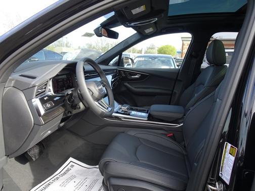 2025 Audi Q7 Prestige