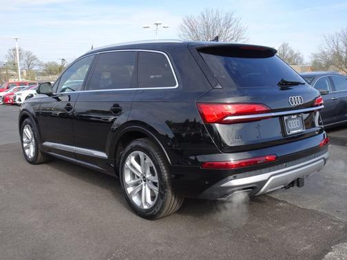 2025 Audi Q7 Prestige