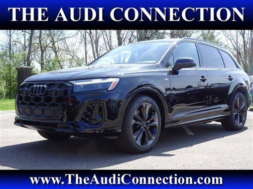 Mythos Black Metallic 2026 Audi Q7 Premium Plus