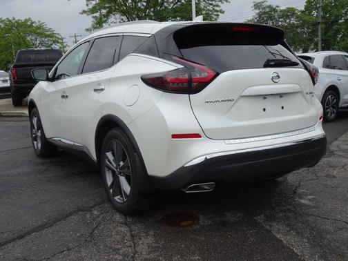 Pearl White Tricoat 2022 Nissan Murano Platinum
