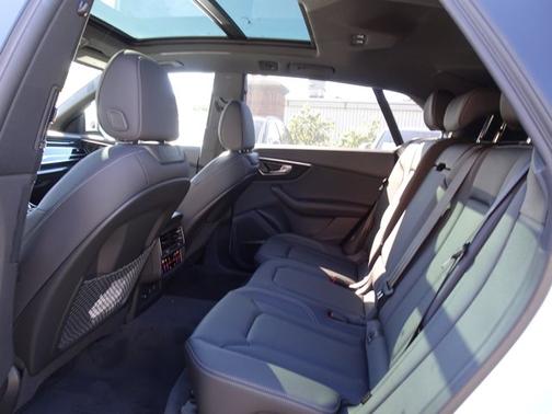 2026 Audi Q8 Premium Plus