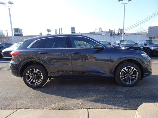 2025 Audi Q5 Premium Plus