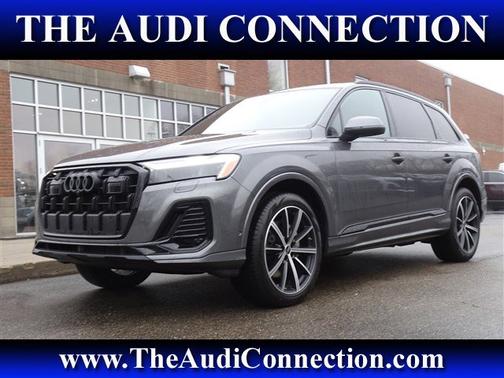 2025 Audi Q7 Premium Plus