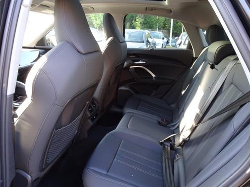 2025 Audi Q5 Sportback Premium Plus