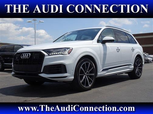 Glacier White Metallic 2024 Audi Q7 Prestige