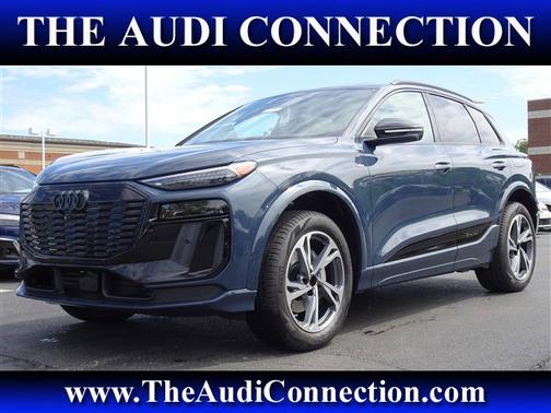 Plasma Blue Metallic 2027 Audi Q6 e-tron Prestige