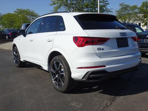 2025 Audi Q3 S line Premium Plus