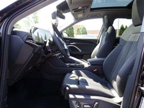 Mythos Black Metallic 2026 Audi Q5 Premium Plus