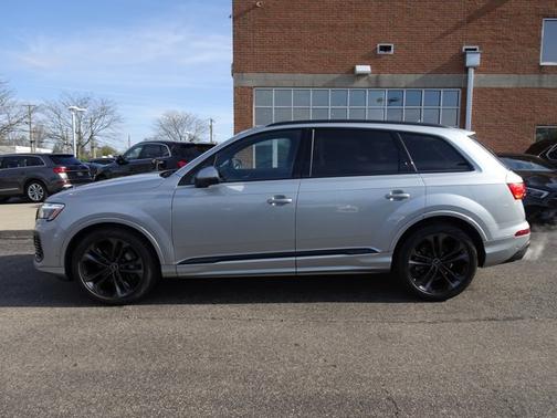 2025 Audi Q7 Prestige