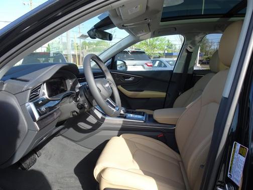 2025 Audi Q7 Prestige