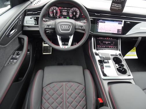 2026 Audi Q8 Prestige