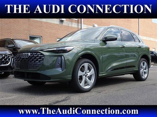 2025 Audi Q5 Premium Plus