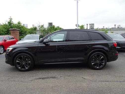 2025 Audi Q7 Prestige