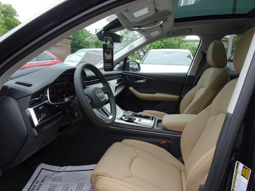 2025 Audi Q7 Prestige