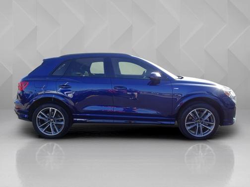 2024 Audi Q3 S line Premium Plus