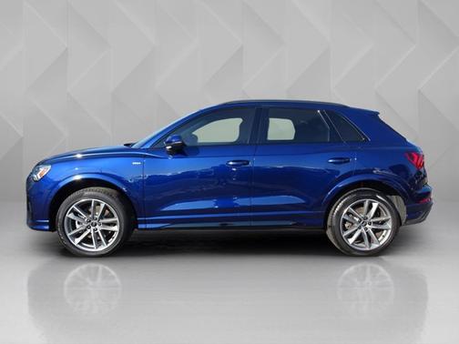 2024 Audi Q3 S line Premium Plus