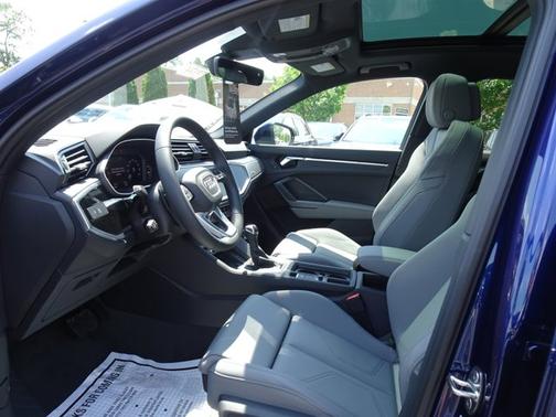 2025 Audi Q3 S line Premium