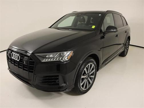 2022 Audi Q7 Premium Plus 45 TFSI quattro Tiptronic