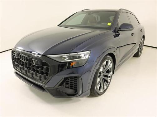 2025 Audi Q8 Prestige 55 TFSI quattro
