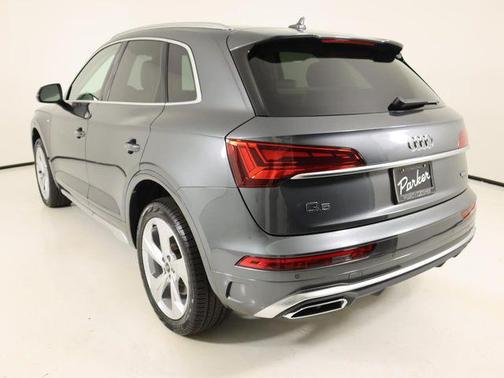 2025 Audi Q5 Premium Plus 45 TFSI S line quattro S tronic