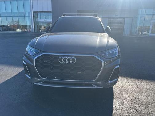 2023 Audi Q5 Premium Plus 45 TFSI S line quattro