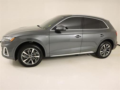 2023 Audi Q5 Premium Plus 45 TFSI S line quattro