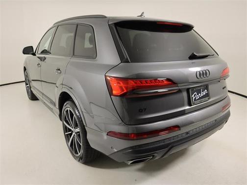 2025 Audi Q7 Premium Plus 45 TFSI quattro Tiptronic