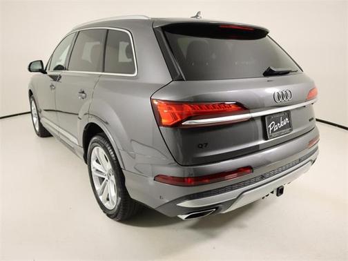 2025 Audi Q7 Premium 55 TFSI quattro Tiptronic