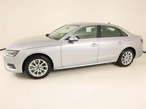2022 Audi A4 Premium 40 TFSI quattro S tronic