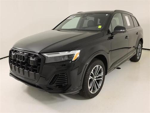 2025 Audi Q7 Premium Plus 45 TFSI quattro Tiptronic