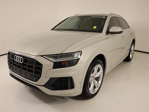 2023 Audi Q8 Premium Plus 55 TFSI quattro Tiptronic