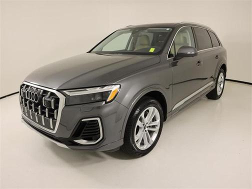 2025 Audi Q7 Premium Plus 55 TFSI quattro Tiptronic