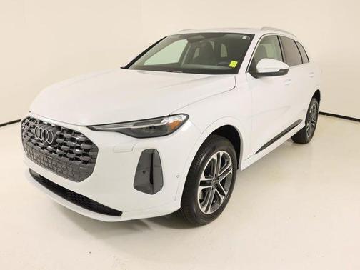 2025 Audi Q5 Premium Plus TFSI quattro S tronic
