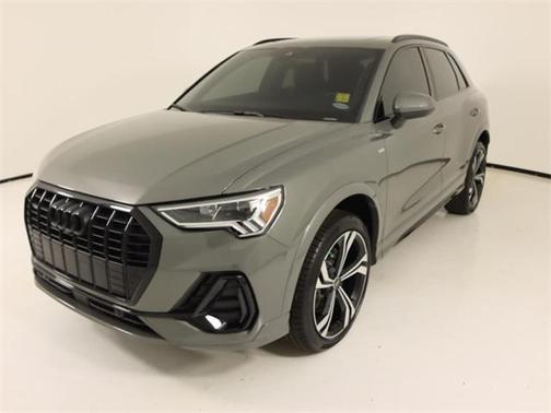 2023 Audi Q3 Premium Plus 45 TFSI S line quattro Tiptronic