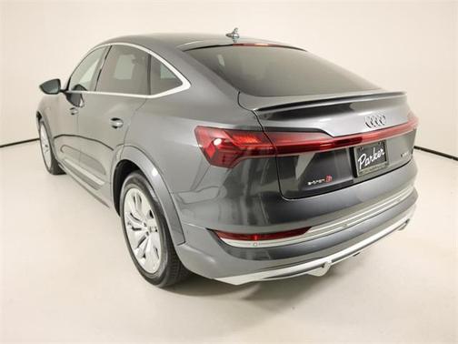 2023 Audi e-tron S Sportback Prestige quattro