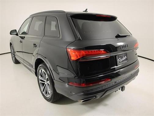 2025 Audi Q7 Premium Plus 45 TFSI quattro Tiptronic