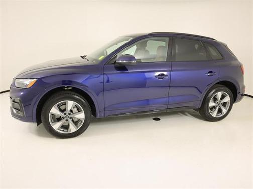2024 Audi Q5 Premium Plus 40 TFSI quattro S tronic