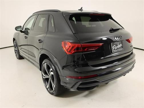 2024 Audi Q3 Premium Plus 45 TFSI S line quattro Tiptronic