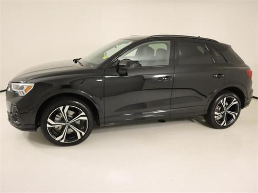 2024 Audi Q3 Premium Plus 45 TFSI S line quattro Tiptronic