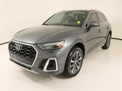 2022 Audi Q5 Premium Plus 45 TFSI S line quattro S tronic