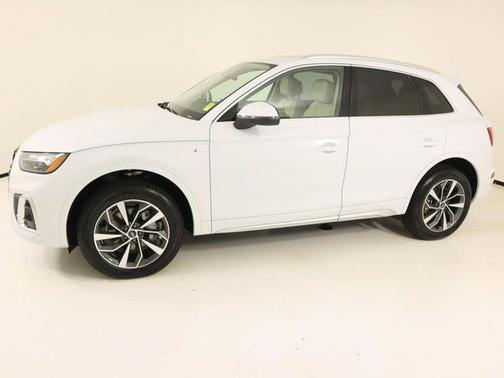 2025 Audi Q5 Premium Plus 45 TFSI S line quattro S tronic