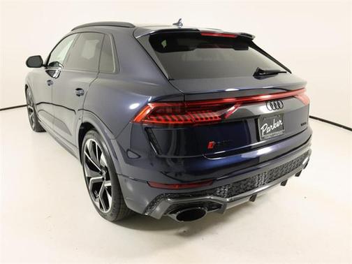2024 Audi RS Q8 TFSI quattro Tiptronic