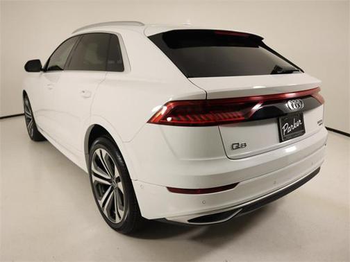2022 Audi Q8 Prestige 55 TFSI quattro Tiptronic