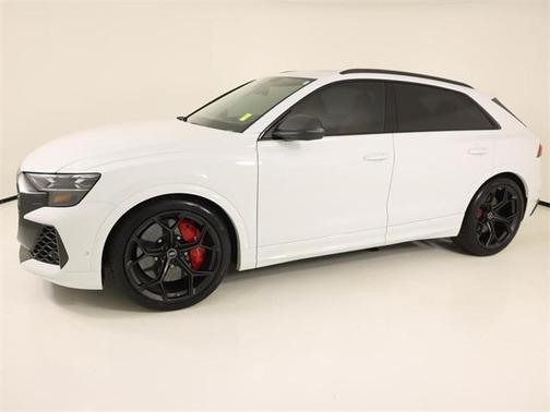 2025 Audi RS Q8 quattro Tiptronic