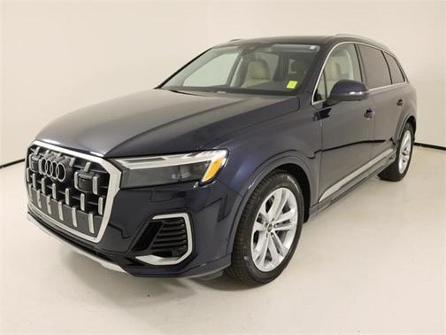 2025 Audi Q7 Premium Plus 55 TFSI quattro Tiptronic