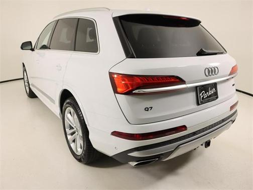 2025 Audi Q7 Premium Plus 55 TFSI quattro Tiptronic