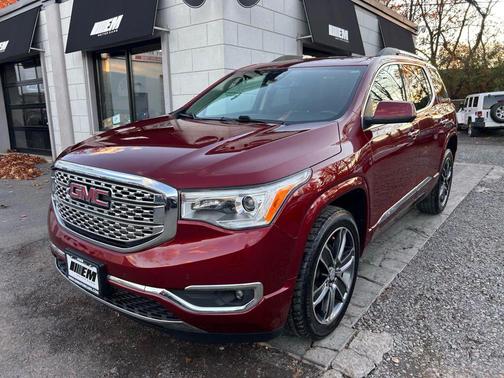 2018 GMC Acadia Denali