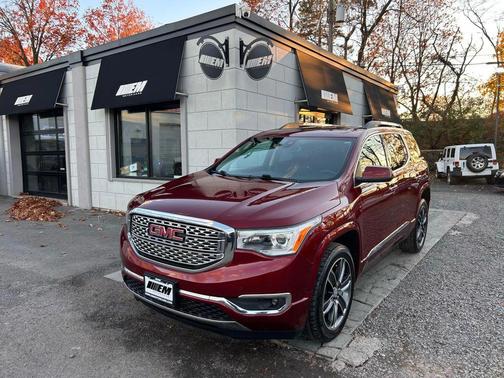 2018 GMC Acadia Denali