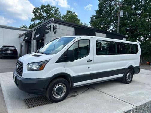 Oxford White 2018 Ford Transit-350 XL