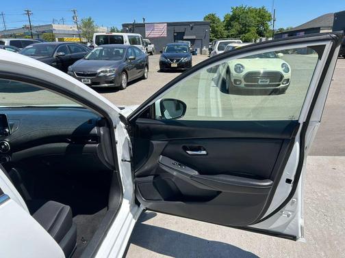 White 2024 Nissan Sentra SV